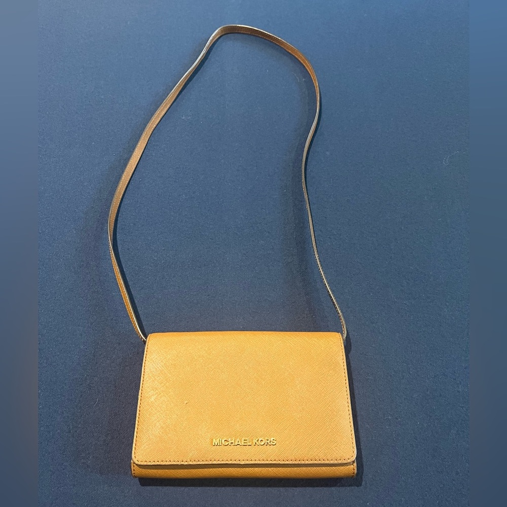 Michael Kors Crossbody purse